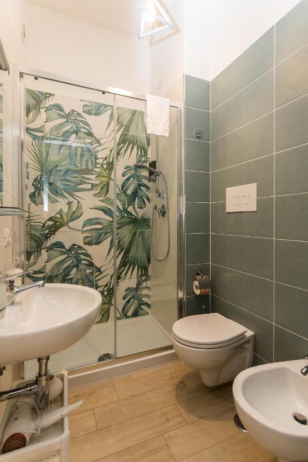 Ad Un Passo Dal Mare Bed & Breakfast Прая а Маре Екстериор снимка